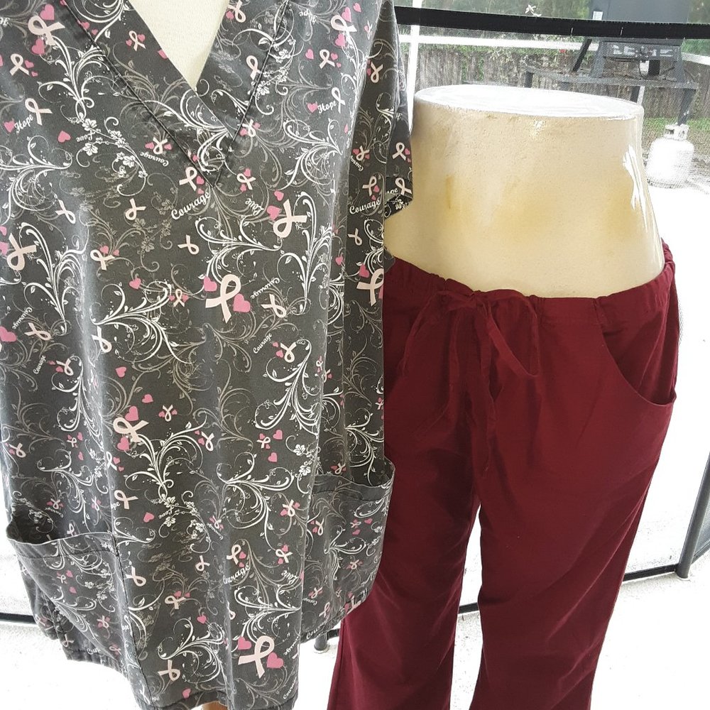 Scrub set